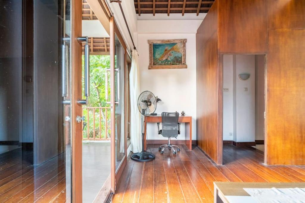 Villa Kenanga in Meninting Mataram Exteriör bild