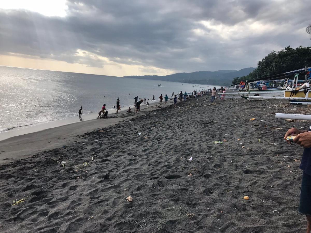 Villa Kenanga in Meninting Mataram Exteriör bild